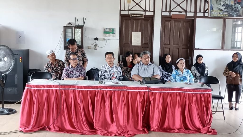 Mempersiapkan Lulusan Siap Kerja: BKK SMKN 1 Tamiang Layang Sukses Gelar Workshop Karier